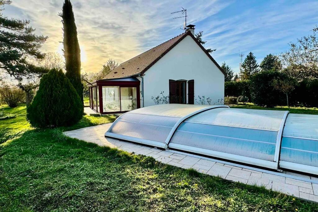 Gite 3 Etoiles Les Gourlines Avec Balneo, Veranda, Piscine Et Garage Avermes Екстер'єр фото